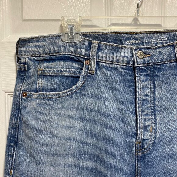 NWT Old Navy Curvy Extra High-Waisted Sky-Hi Button Fly Straight Jeans Size 14 - Picture 5 of 7